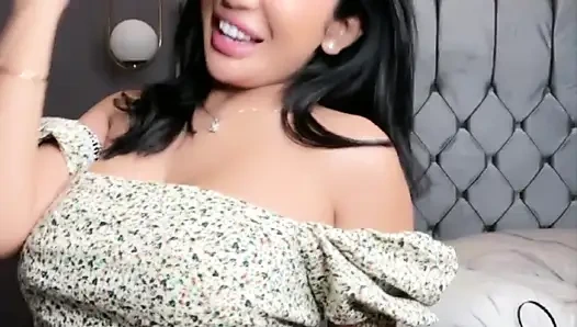 Modell jonimalaikat colmek im live-stream