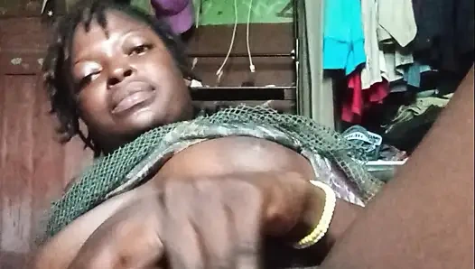 Lagi asik bermalam dong