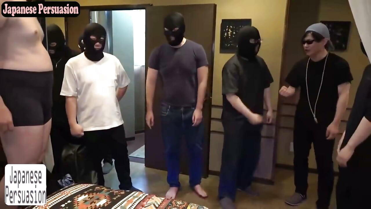 Amateurs Gather for Their First Sex Experience.1st