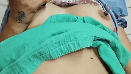 Padosi ki bibi ko gand me lund daal kar choda chudai ka maza leya