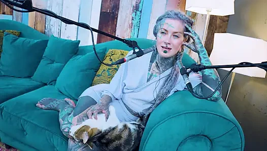 Aku lagi ngomongin tentang e - empathy - asmr podcast sfw lagi ngomongin tentang model tato rambut gimbal
