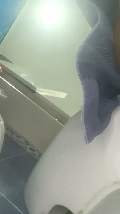 I catch my stepmom in the bathroom | Clip 1
