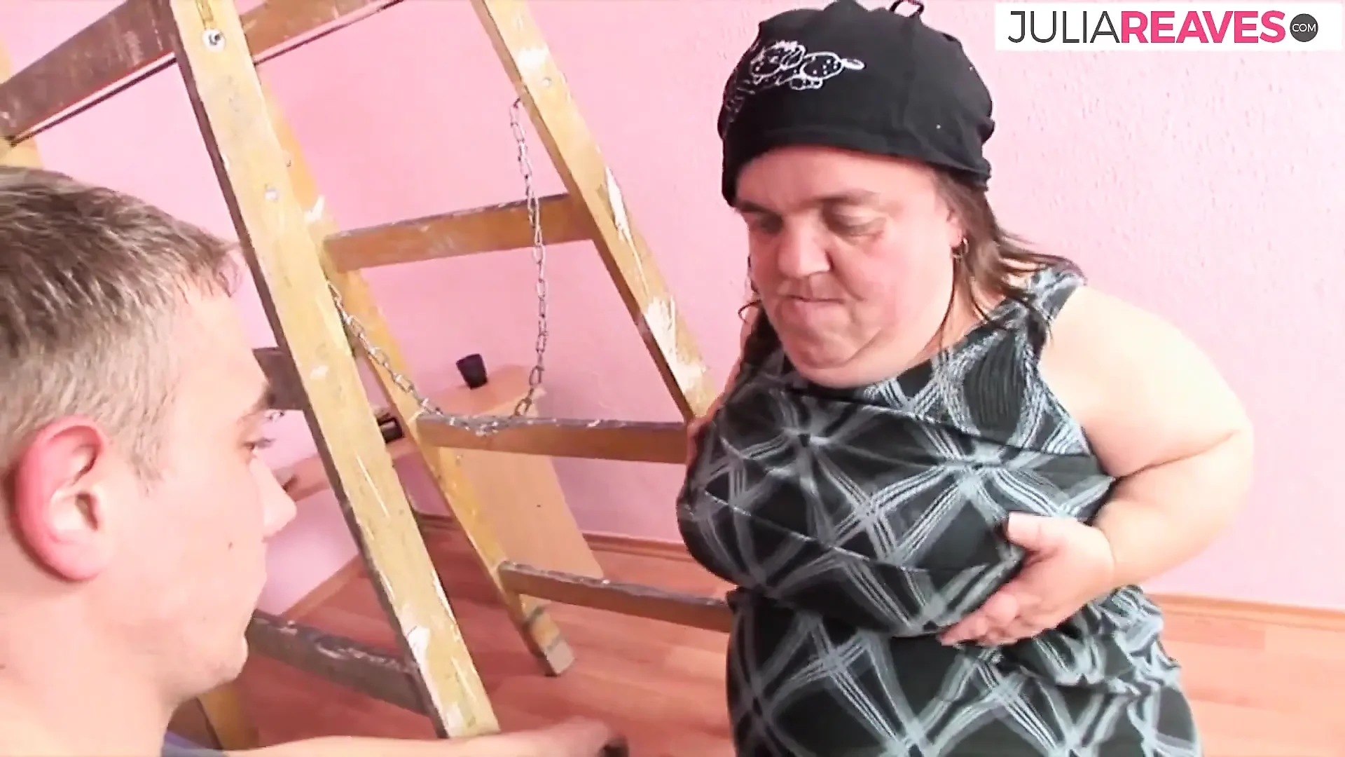 gidget the monster midget - midget,kinky