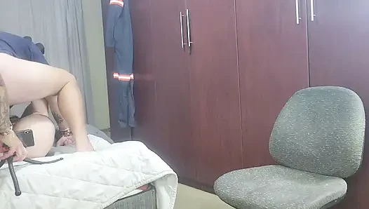 Lass uns meine freundin ficken, kumpel