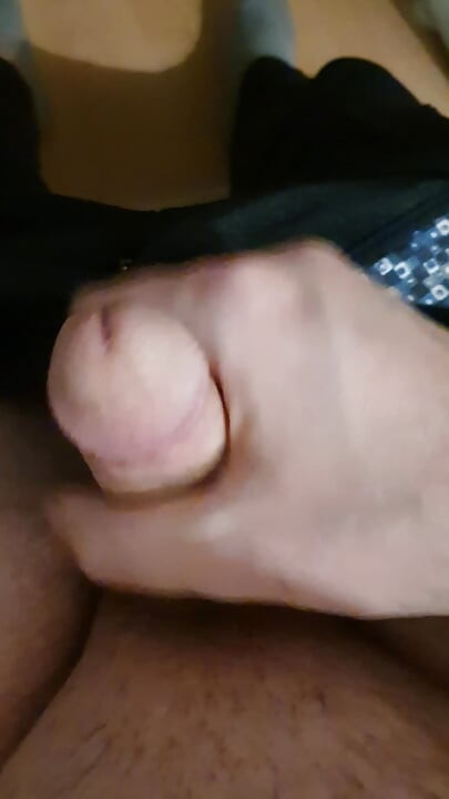 Jerking off to cuckold porn