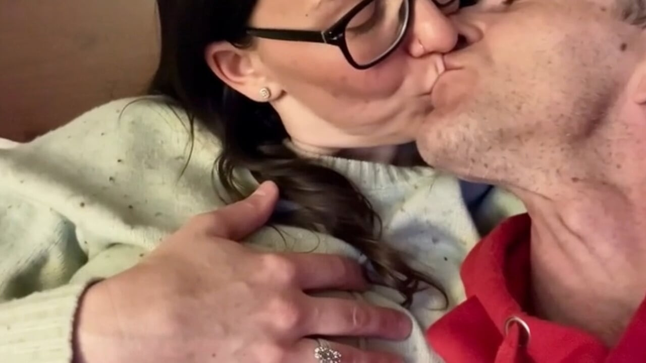 I seduced, kissed, got my pussy rocked in a tub, then stroked the 55m old man's big dick to a cum explosion and he keeps going!