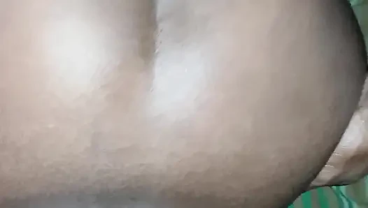 ТРАХНИ МОЮ ПОДРУГУ-ХИТ-ЖЕНУ