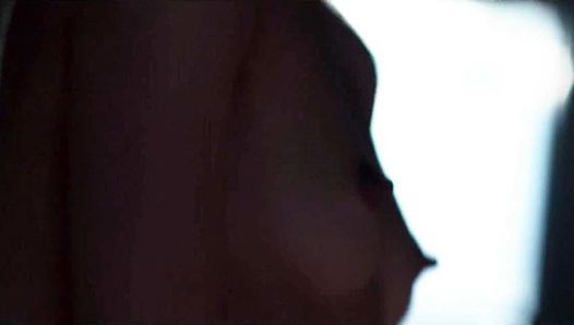 Scena seksu Emmy appleton z „zdrajców” na scandalplanet.com