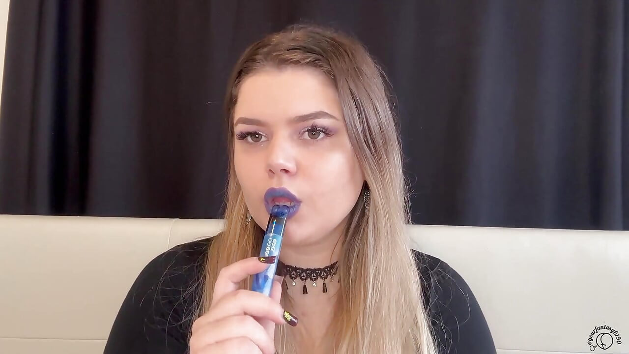 Worship My Smoke: BBW Goddess Puffs Cig & Vape