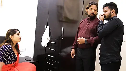 GADIS SEKSI DESI INDIA MENYETUBUHI MANAJER HOTELNYA DI KAMAR, THREESOME HARDCORE