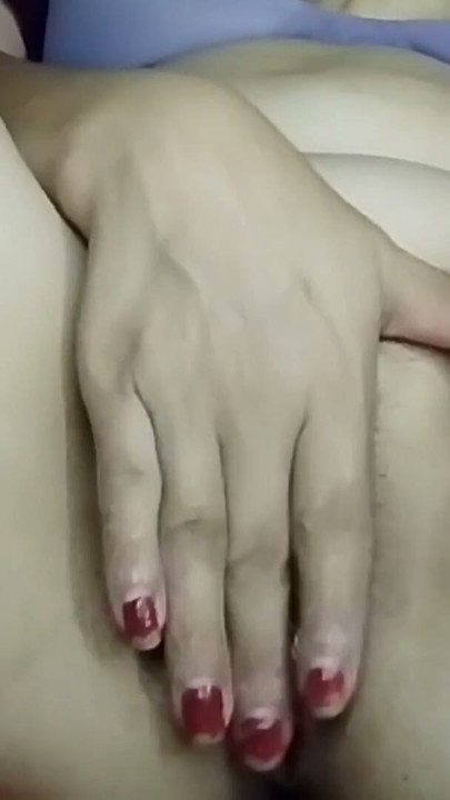 Ich will mit 2 Schwänzen spielen, Malai Dreier machen, Lust darauf, ist jemand da | Clip 1