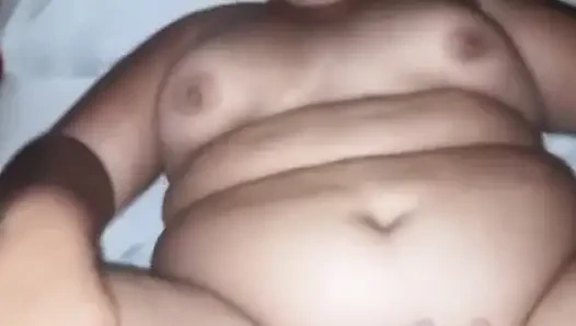 Suamiku minta temannya untuk sama aku