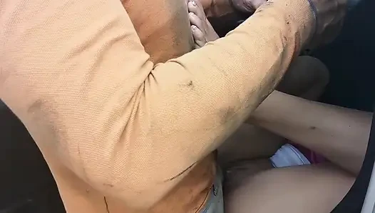 Feet Bait waiting for a stranger