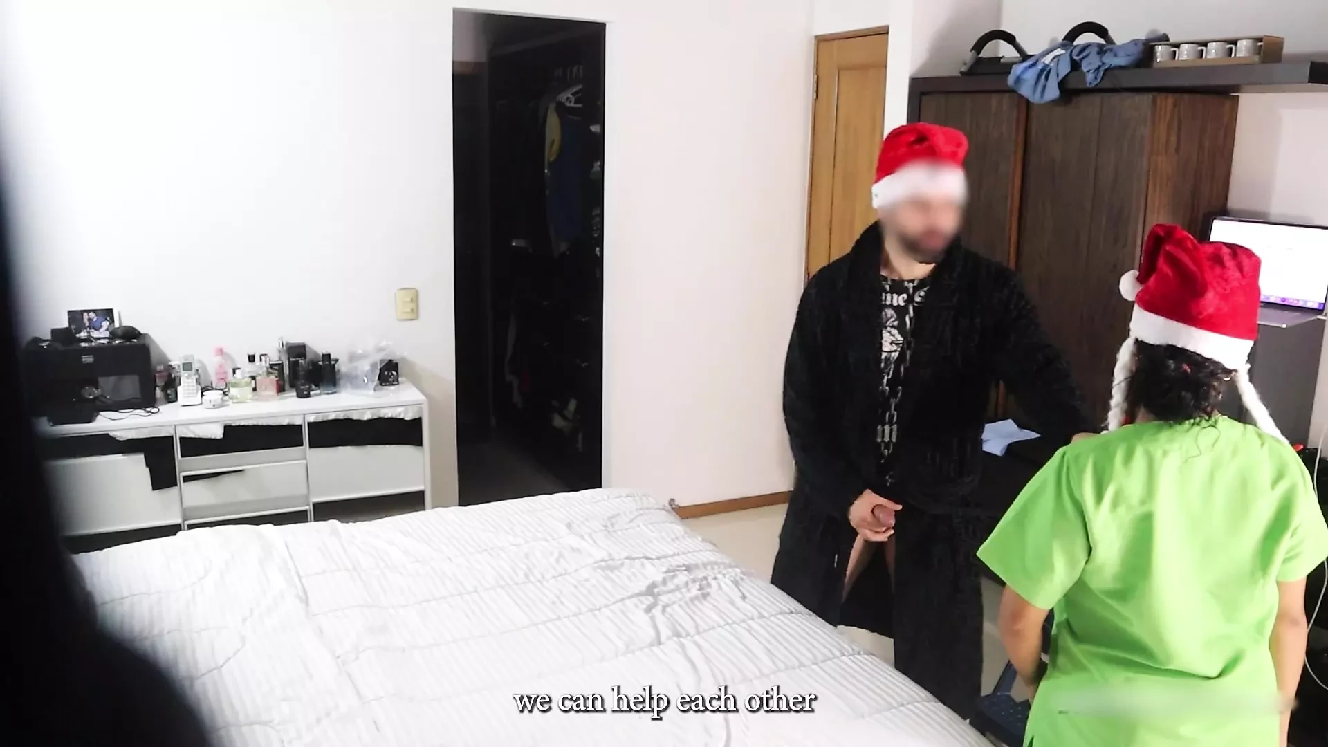 Tocaculos se folla a su pequeño ayudante, parte 1