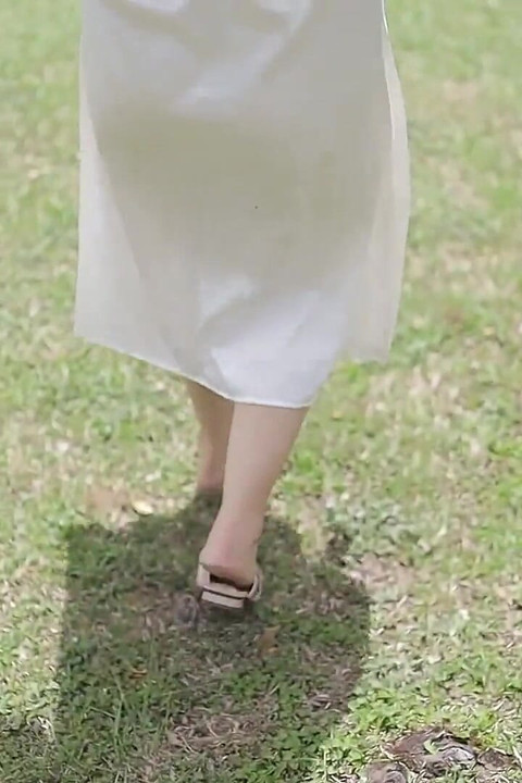 My First Public Video, Masturbate in My White Satin Dress