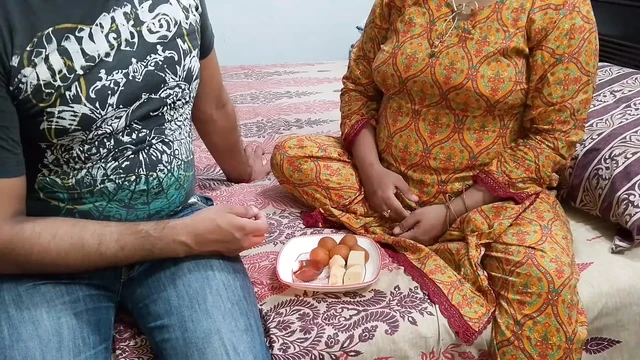 Rakshabandhan Waly din Didi na apni chut Chahiye