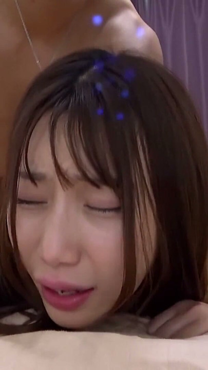 A laid-back college girl who barges in and claims to be her girlfriend. 'You can do anything...' My reason is knocked out by her earnest temptation to make things fait accomplis... | Clip 2