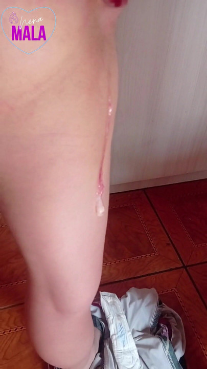 Jaw-dropping moment from "AMATEUR CREAMPIE. I FILL HER PUSSY WITH CUM IN HER RED DAYS. ARGENTINE COUPLE."