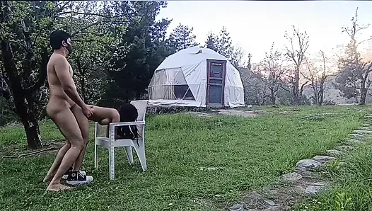 Bayan mahi ile açık havada seks