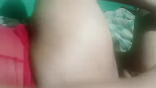 Tamil evli taraf onun nasıl olduğumu hissetmeyi seviyor
