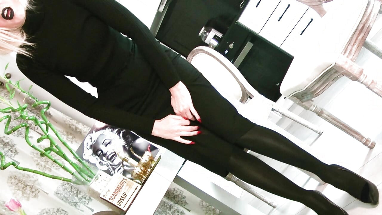 Pantyhose Domination
