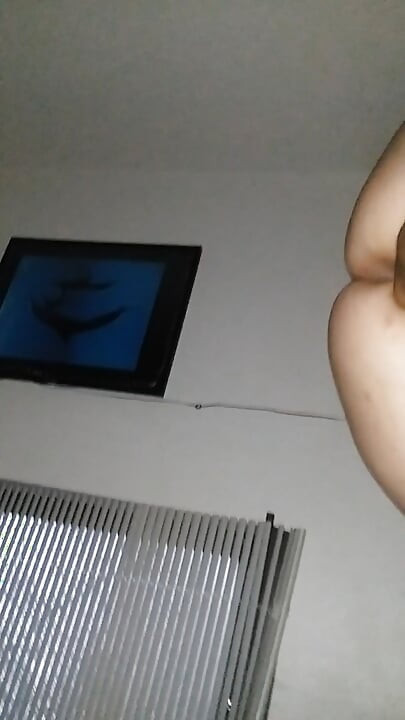 Tentando fistar essa puta