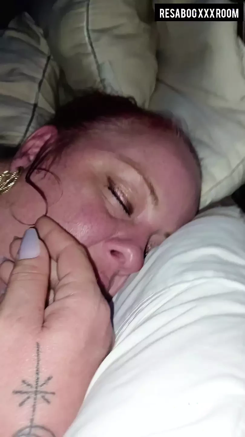 必看的 Resaboo 和 Masterfloyd 湿润💦阴户混搭混合!!