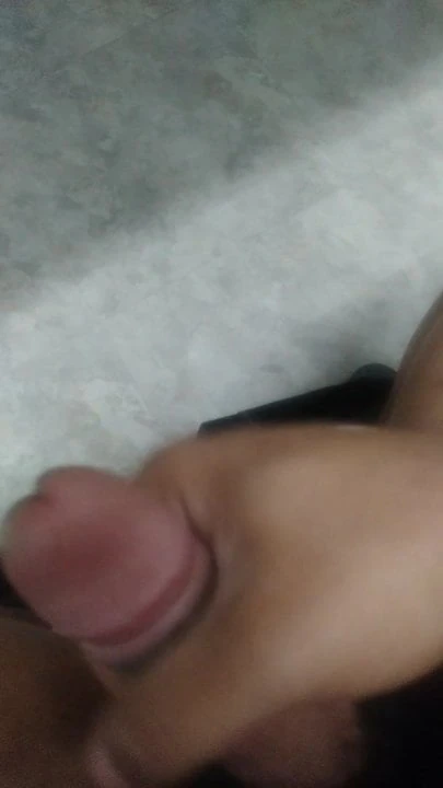 Sneaking away to jerk off at work !!