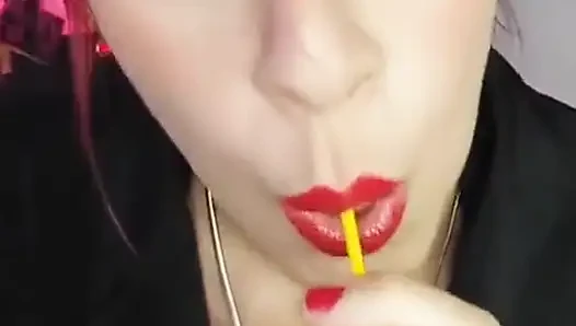 Shyfxx bossy mu ngocok kontolku pakai perselipop dan memaksamu untuk jilat memeknya