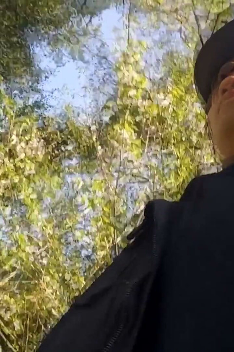 Gay Boy Jon Arteen Freeballing Showing His Dick and Naked Ass Outdoor