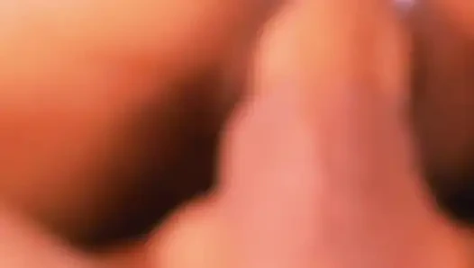 Cewek kampus cantik setelah menunggangi kontol itu setelah kelas