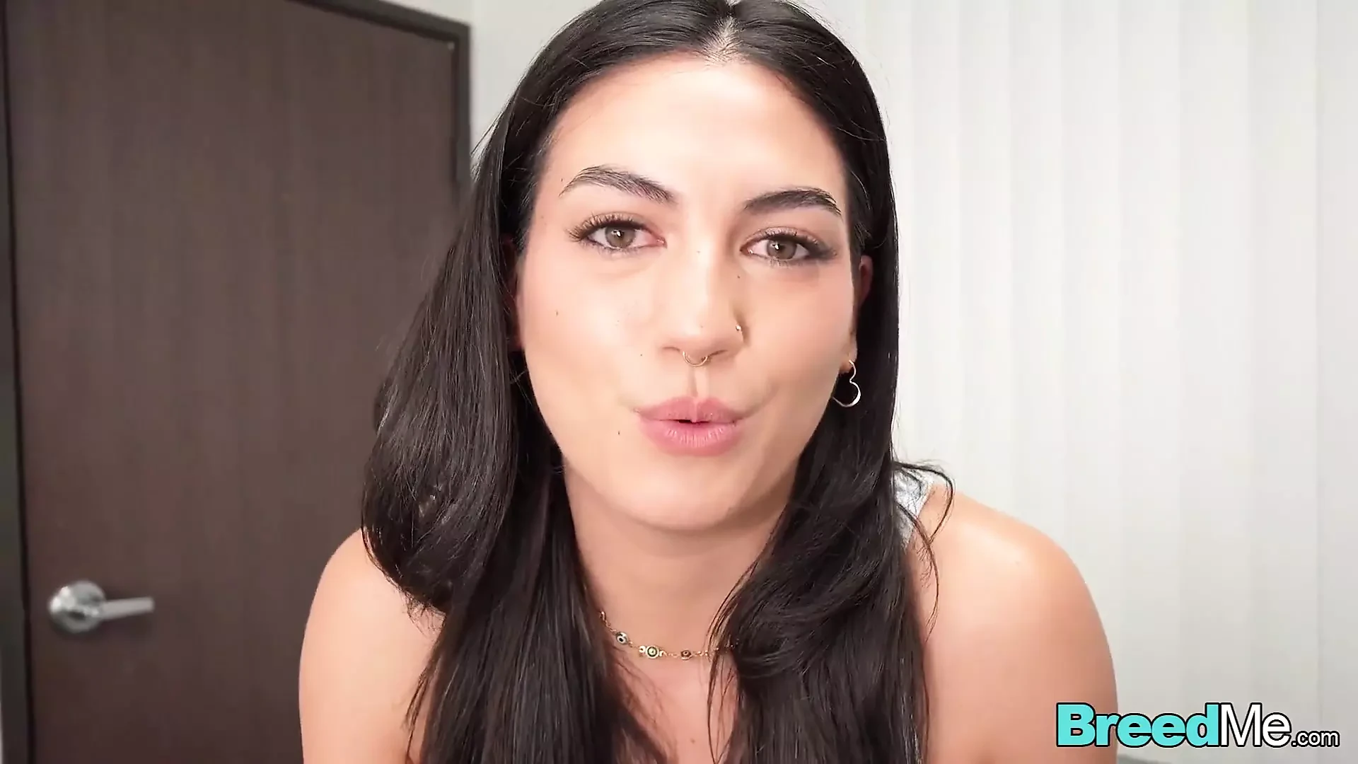 Megan Errors szereti a nagy geciket és a creampies-t