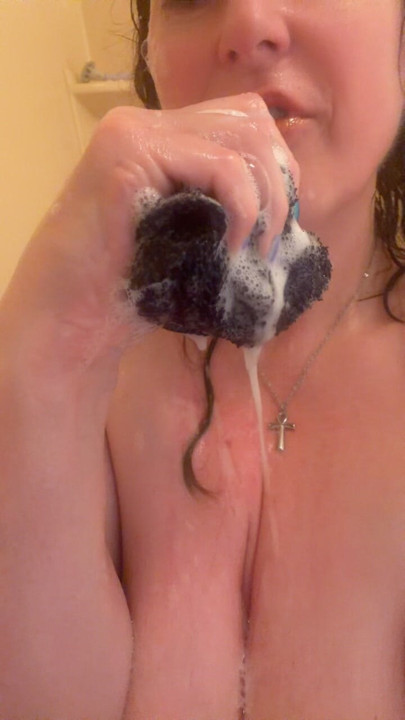 I love the shower wanna join?