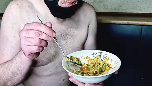 A slave must fuck a salad and cum generously in it. Food fetish, jerk-off instructions, and cum-eating instructions. Bon appetit
