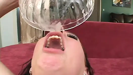 A Paradise Between the Legs