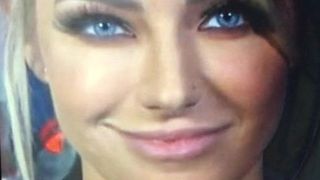 WWE Alexa Bliss con omaggio di sperma 23