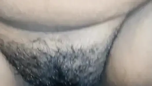 Meine heiße ehefrau liebt es, blowjobs zu geben
