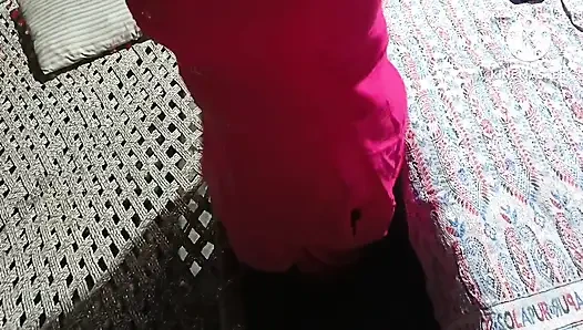 Evde kimse yokken Hintli desi mausi'yi sikiyorum