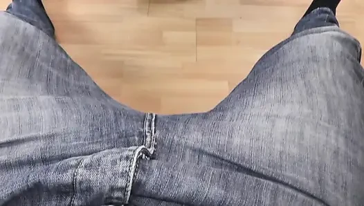 Üvey kız kardeşimin erkek arkadaşını sikiyorum