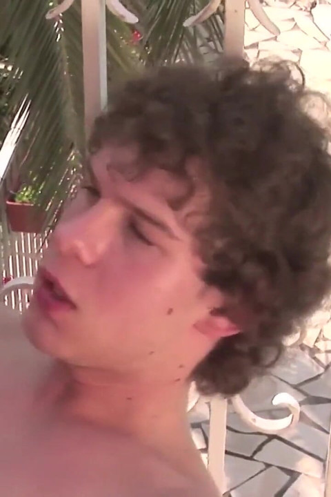 Exclusive video Bareback: Outdoor fuck with two gay guys eager for cock