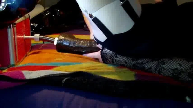 Fi-Fi in Black with Fucking Machine 12 x 3 Dildo Side