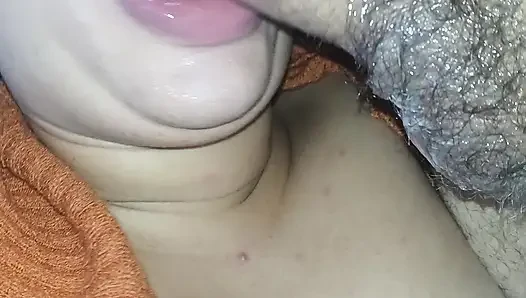 POV BLOWJOB PALING PANAS DAN BASAH DARI PELACUR INI