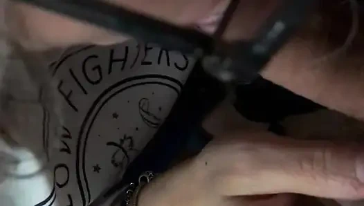 Karım bana mega son boşalma ile yavaş bir sakso çekiyor