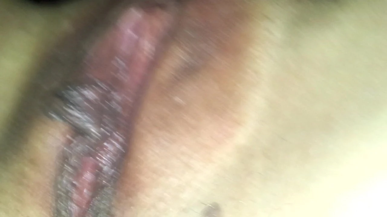 Léchage de chatte, gros clito