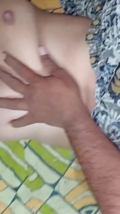 Adik tiri yang hot ngentot saudara tiri tiri iparku dan ngentot adik iparku sendiri | Klip 1