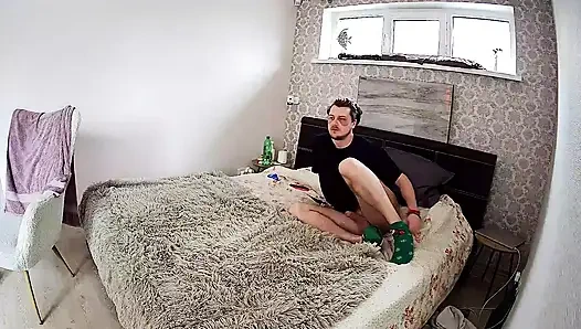 Kamila & Danildo going to fuck hard in the Bedroom 4 – Real Homemade Amateur