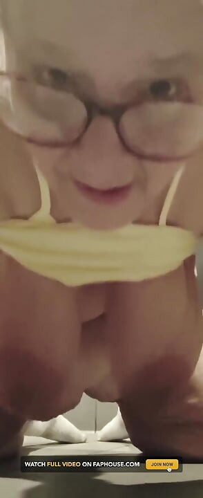 Watch You Gonna See Is This Horny Slut and Her Pussy