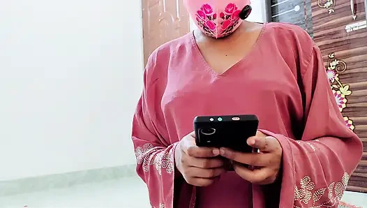 Hijabi stepmom share her sex desire with stepson in the bed Desi hot xxx