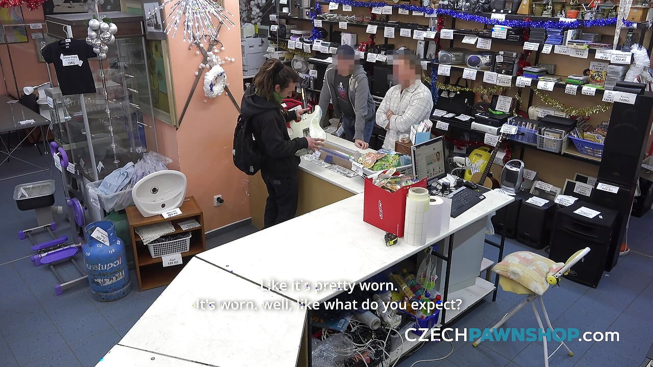 The MILF with the skis (CzechPawnShop)