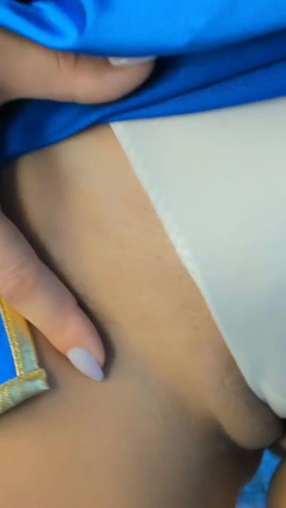 Morate vidjeti trenutak iz "Chun Li cosplay u kotaču seksa, drkanje iz igre: STOPALA, CAMEL TOE TWERKANJE I PUŠENJE"